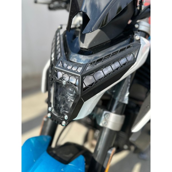 Cf Moto Nk 450 Far Koruma