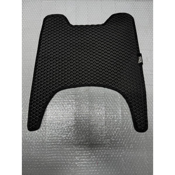 Tvs Jupiter 125 Paspas (Siyah Zemin Siyah Kenarlı)