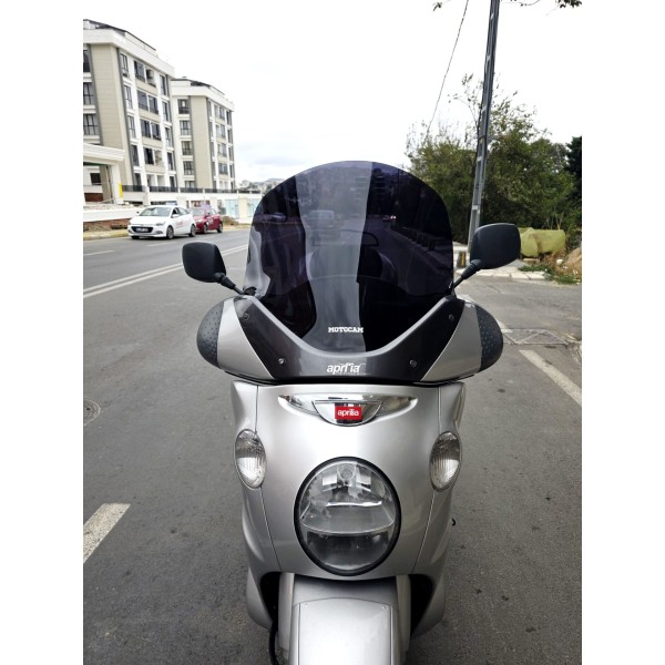 Aprilia Scarabeo 500 Siperlik Ön Cam 49cm 2003 2008 Model Siyah Renkli 4mm Aprilia Scarabeo 500 Siperlik Ön Cam 49cm 2003 2008 Model Siyah Renkli 4mm