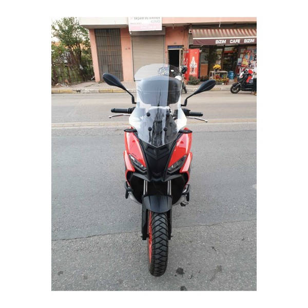 Aprilia SR GT 200 Siperlik Ön Cam 2021 2025 Model 58cm Şeffaf Renkli 4mm