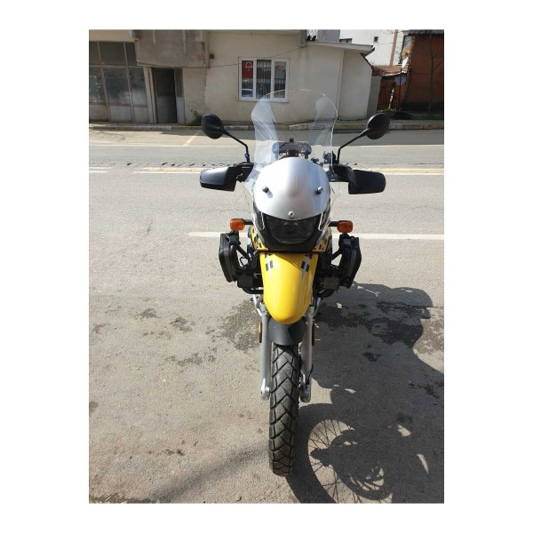 Bmw F650 GS Siperlik Ön Cam ( 3 Delikli ) 1999 2003 Model 58cm Şeffaf Renkli 4mm Bmw F650 GS Siperlik Ön Cam ( 3 Delikli ) 1999 2003 Model 58cm Şeffaf Renkli 4mm