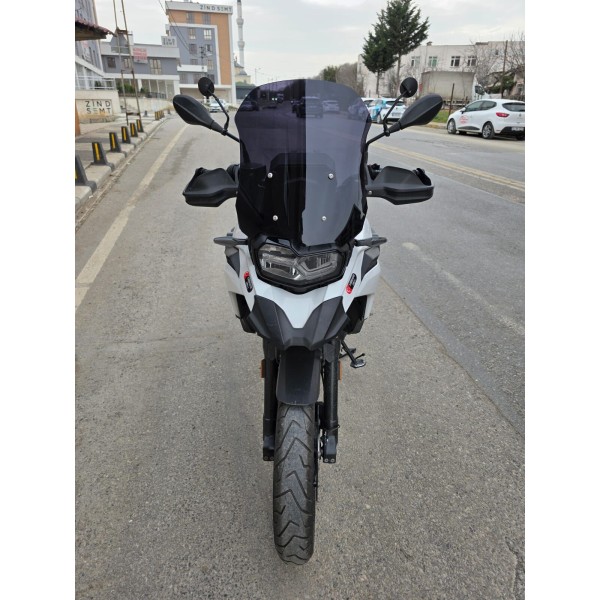 Bmw F800 GS Siperlik Ön Cam 2023 2025 Model 44cm Siyah Renkli 4mm Bmw F800 GS Siperlik Ön Cam 2023 2025 Model 44cm Siyah Renkli 4mm