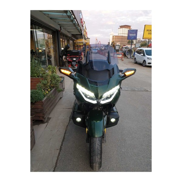 Honda Goldwing Bagger Siperlik Ön Cam 2018 2023 Model 38cm Füme Renkli 4mm ORTA BOYLU CAM