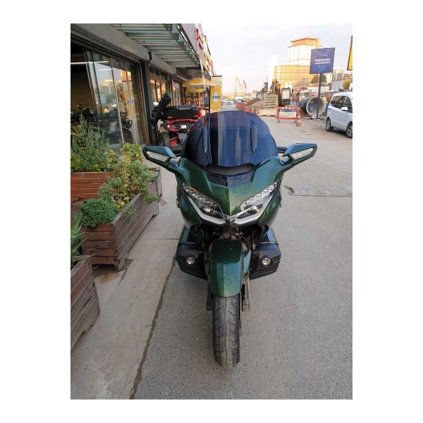 Honda Goldwing Bagger Siperlik Ön Cam 2018 2023 Model 38cm Siyah Renkli 4mm ORTA BOYLU CAM