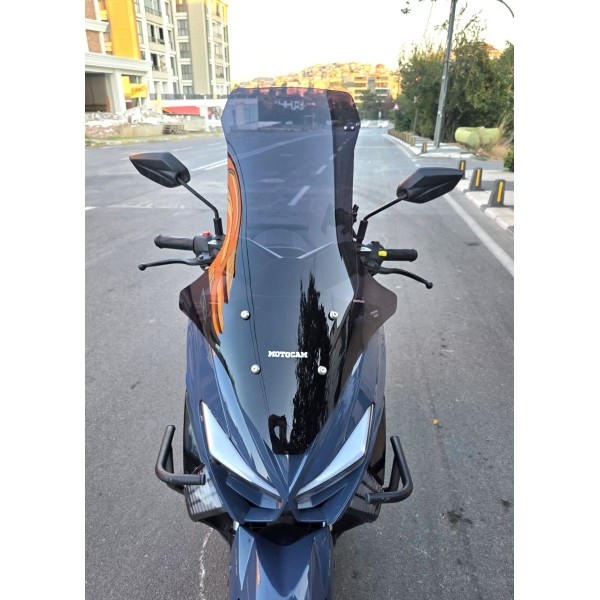 Küba Newcity 125 Siperlik Ön Cam 2023 2025 Model 78cm Siyah Renkli 4mm UZUN VE GENİŞ