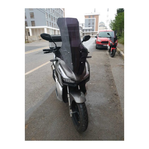 Küba Rubano 150 Siperlik Ön Cam 2023 2025 Model 78cm Siyah Renkli 4mm Küba Rubano 150 Siperlik Ön Cam 2023 2025 Model 78cm Siyah Renkli 4mm