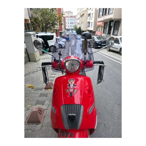 Peugeot Django Ön Cam 2017 2025 Model 37cm Siyah Renkli 4mm APARAT GÖNDERİLMEYECEK