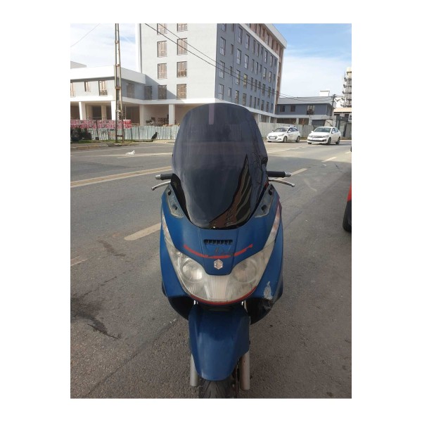 Piaggio X8 200 Siperlik Ön Cam 2004 2006 Model 70cm Siyah Renkli 4mm
