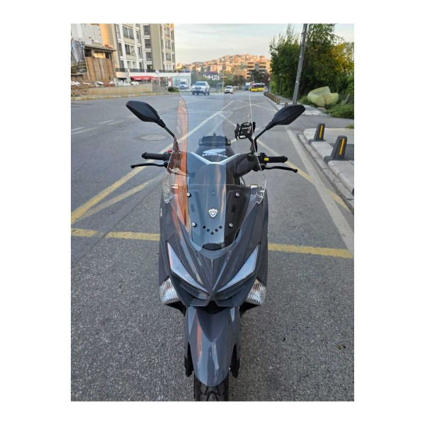 Revolt RSX4 Siperlik Ön Cam 2022 2025 Model 75cm Şeffaf Renkli 4mm ORTA BOYLU Revolt RSX4 Siperlik Ön Cam 2022 2025 Model 75cm Şeffaf Renkli 4mm ORTA BOYLU