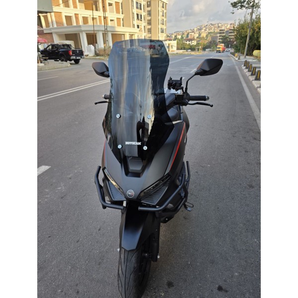 RKS Lince 125 Siperlik Ön Cam 2021 2025 Model 55cm Siyah Renkli 4mm KISA SPOR CAM