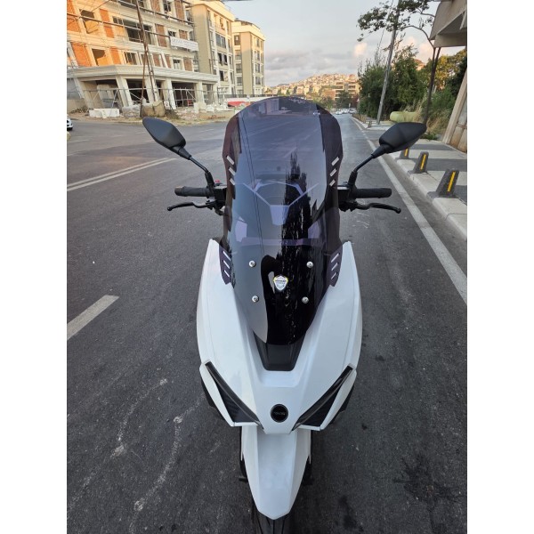 RKS Vieste 249 Siperlik Ön Cam 2022 2025 Model 55cm Siyah Renkli 4mm KISA SPOR CAM