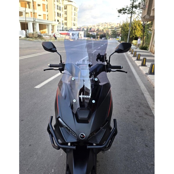 Salcano Wind 150 Siperlik Ön Cam 2023 2025 Model 57cm Füme Renkli 4mm Salcano Wind 150 Siperlik Ön Cam 2023 2025 Model 57cm Füme Renkli 4mm