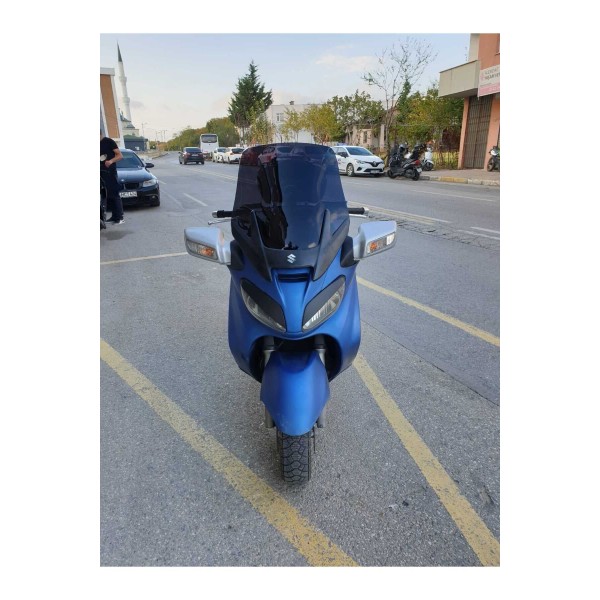 Suzuki Burgman 650 Ön Cam 2005 2008 Model 65cm Siyah Renkli 4mm ORTA BOYLU CAM