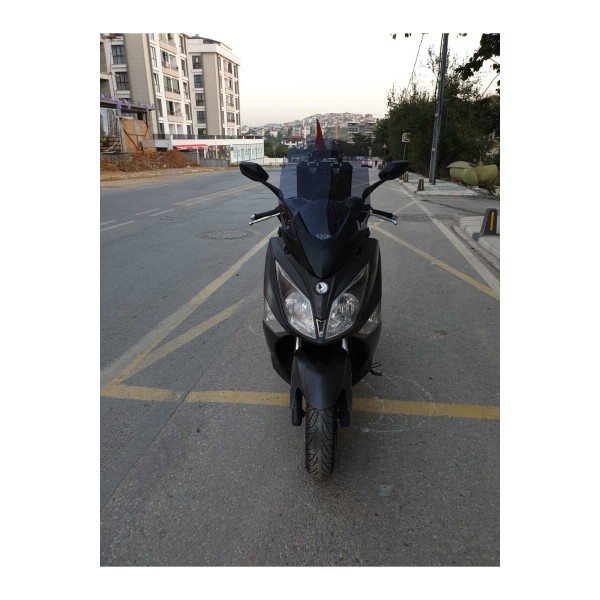 SYM Joymax 250 İ Siperlik Ön Cam 2015 2016 Model 65cm Füme Renkli 4mm APARATSIZDIR