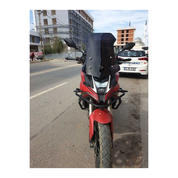 Voge DS 300 Siperlik Ön Cam 2021 2025 Model 55cm Siyah Renkli 4mm