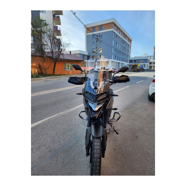 Voge DSX 650 Siperlik Ön Cam 2022 Model 55cm Şeffaf Renkli 4mm KISA SPOR CAM