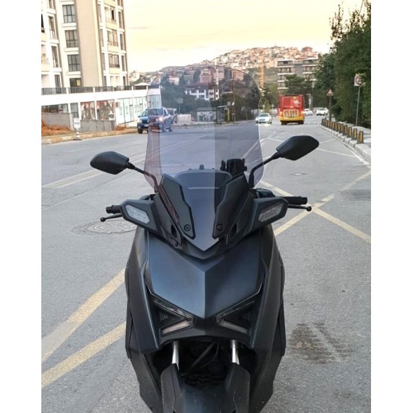 Yamaha Xmax 250 Siperlik Ön Cam 2023 2025 Model 65cm Füme Renkli 4mm ORTA BOYLU CAM