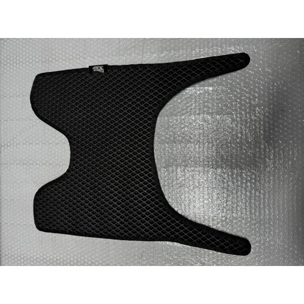 Hero Dash 125 Paspas (Siyah Zemin Siyah Kenarlı)