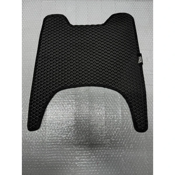 Tvs Jupiter 125 Paspas (Siyah Zemin Siyah Kenarlı)