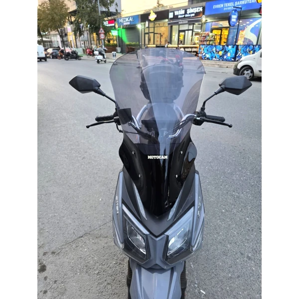 Altai F2 Max Siperlik Ön Cam 2024 2025 Model 63Cm Füme Renkli 4Mm