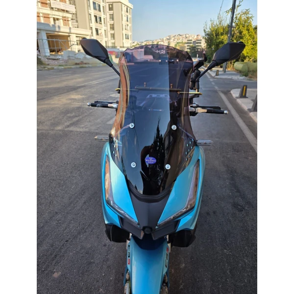 Arora Beatrix 150 Siperlik Ön Cam 2023 2025 Model 55Cm Siyah Renkli 4Mm Kisa Spor Cam Arora Beatrix 150 Siperlik Ön Cam 2023 2025 Model 55Cm Siyah Renkli 4Mm Kisa Spor Cam