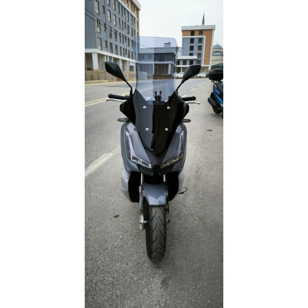 Arora Beatrix 150 Siperlik Ön Cam 2023 2025 Model 78Cm Füme Renkli 4Mm Uzun Cam Arora Beatrix 150 Siperlik Ön Cam 2023 2025 Model 78Cm Füme Renkli 4Mm Uzun Cam