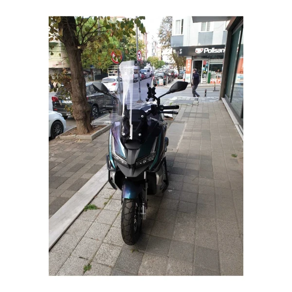 Barossa Adv 125 Siperlik Ön Cam 2025 Model 57Cm Füme Renkli 4Mm Kisa Spor Cam Barossa Adv 125 Siperlik Ön Cam 2025 Model 57Cm Füme Renkli 4Mm Kisa Spor Cam