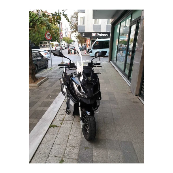 Barossa Adv 125 Siperlik Ön Cam 2025 Model 65Cm Şeffaf Renkli 4Mm Orta Boylu Cam Barossa Adv 125 Siperlik Ön Cam 2025 Model 65Cm Şeffaf Renkli 4Mm Orta Boylu Cam