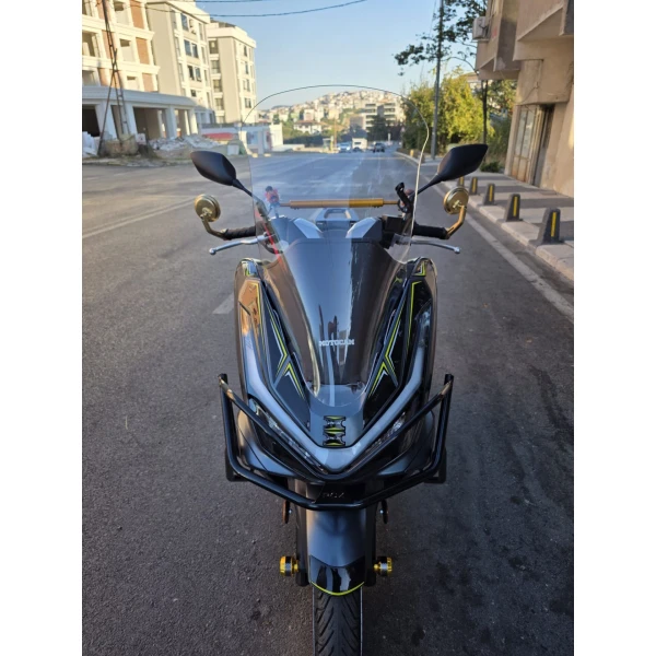 Honda Pcx Siperlik Ön Cam 2025 Model 66Cm Şeffaf Renkli 4Mm