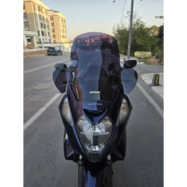Honda Silverwing Fjs 400 Ön Cam 2001 2012 Model 68Cm Siyah Renkli 4Mm Elci̇kli̇ Honda Silverwing Fjs 400 Ön Cam 2001 2012 Model 68Cm Siyah Renkli 4Mm Elci̇kli̇