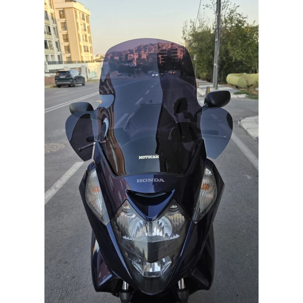 Honda Silverwing Fjs 600 Ön Cam 2001 2012 Model 68Cm Siyah Renkli 4Mm Elci̇kli̇ Honda Silverwing Fjs 600 Ön Cam 2001 2012 Model 68Cm Siyah Renkli 4Mm Elci̇kli̇