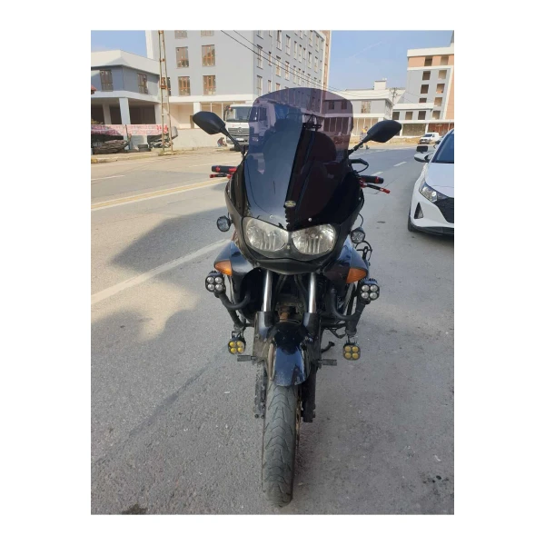 Honda Varadero Mk.1 Siperlik Ön Cam 1999 2003 Model 54Cm Siyah Renkli 4Mm Honda Varadero Mk.1 Siperlik Ön Cam 1999 2003 Model 54Cm Siyah Renkli 4Mm