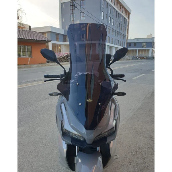 Kral Arneb 150 Siperlik Ön Cam 2023 2025 Model 78Cm Siyah Renkli 4Mm Uzun Cam