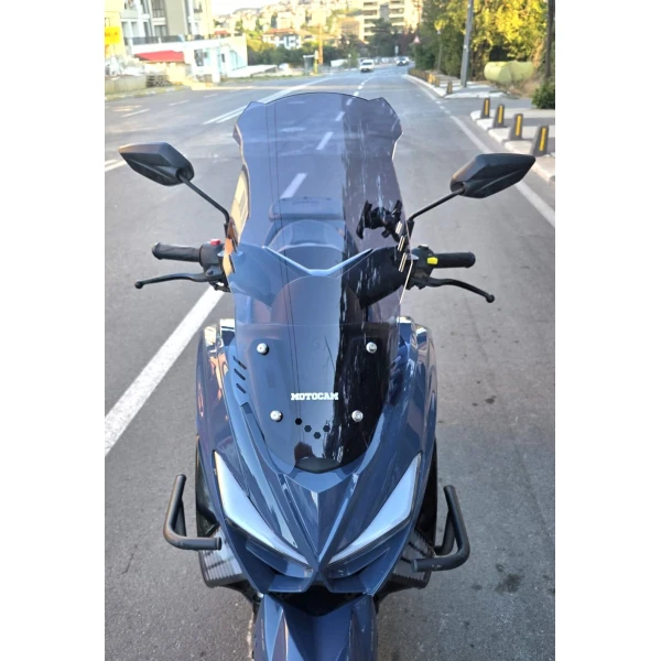 Küba Newcity 125 Siperlik Ön Cam 2023 2025 Model 65Cm Füme Renkli 4Mm Orta Boylu Küba Newcity 125 Siperlik Ön Cam 2023 2025 Model 65Cm Füme Renkli 4Mm Orta Boylu