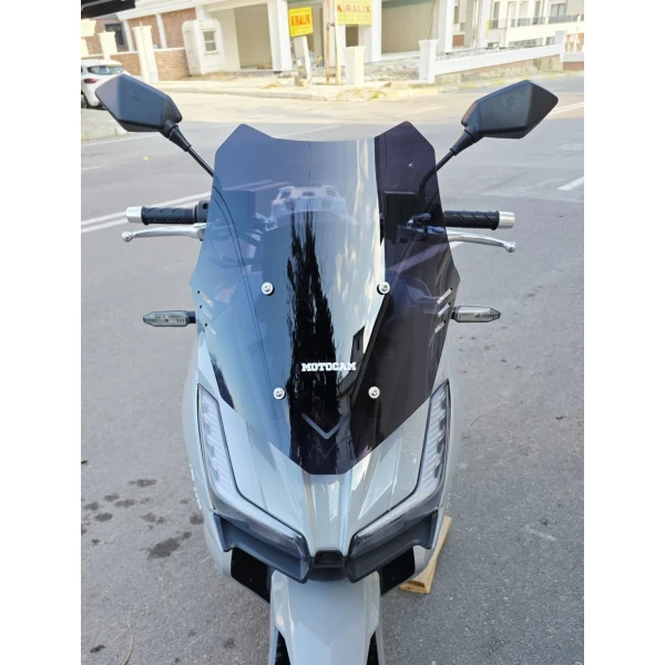 Küba Rubano 150 Siperlik Ön Cam 2023 2025 Model 49Cm Siyah Renkli 4Mm Spor Cam