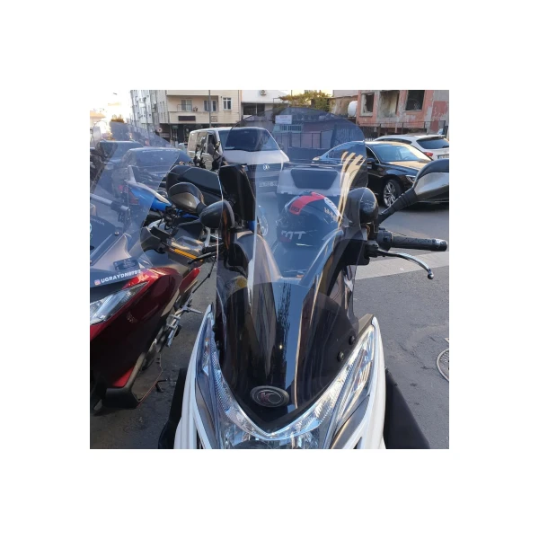 Kymco G Dink 150 250I Siperlik Ön Cam 2013 Model 66Cm Füme Renkli 4Mm Kymco G Dink 150 250I Siperlik Ön Cam 2013 Model 66Cm Füme Renkli 4Mm