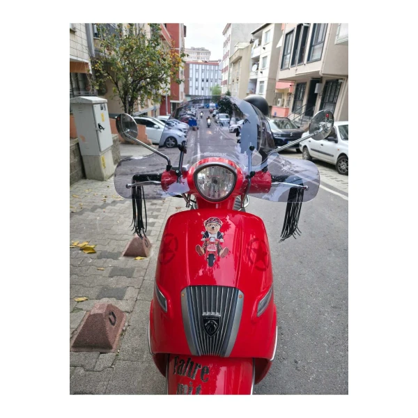 Peugeot Django Ön Cam 2017 2025 Model 37Cm Füme Renkli 4Mm Aparat Gönderi̇lmeyecek