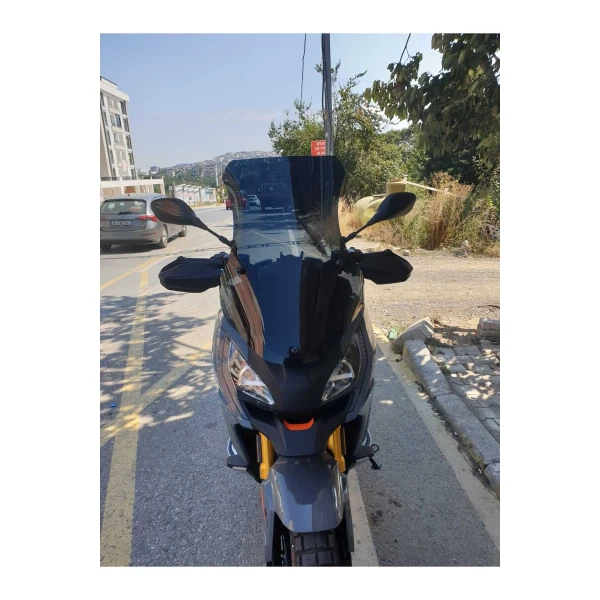 Peugeot Xp 400 Ön Cam 2023 2025 Model 61Cm Siyah Renkli 4Mm Orta Boylu Cam Peugeot Xp 400 Ön Cam 2023 2025 Model 61Cm Siyah Renkli 4Mm Orta Boylu Cam