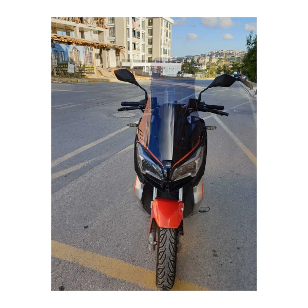 Qj Atr 125 Siperlik Ön Cam 2023 2025 Model 75Cm Füme Renkli 4Mm Uzun Cam Qj Atr 125 Siperlik Ön Cam 2023 2025 Model 75Cm Füme Renkli 4Mm Uzun Cam