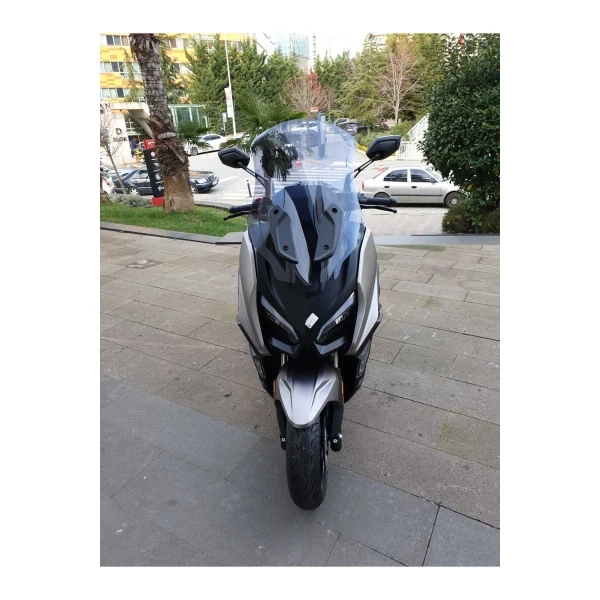 Qj Fort 350 Siperlik Ön Cam 2023 2025 Model 74Cm Füme Renkli 4Mm Uzun Cam Qj Fort 350 Siperlik Ön Cam 2023 2025 Model 74Cm Füme Renkli 4Mm Uzun Cam