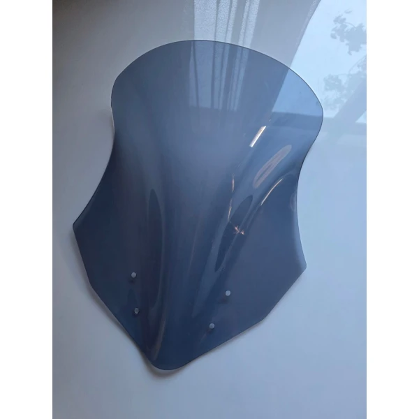 Revolt Rsx3 Siperlik Ön Cam 2022 2025 Model 54Cm Füme Renkli Sporti̇f