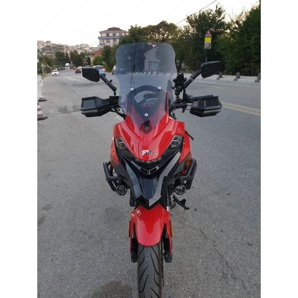 Rkn 530 Adv Siperlik Ön Cam 2021 2025 Model 55Cm Füme Renkli 4Mm