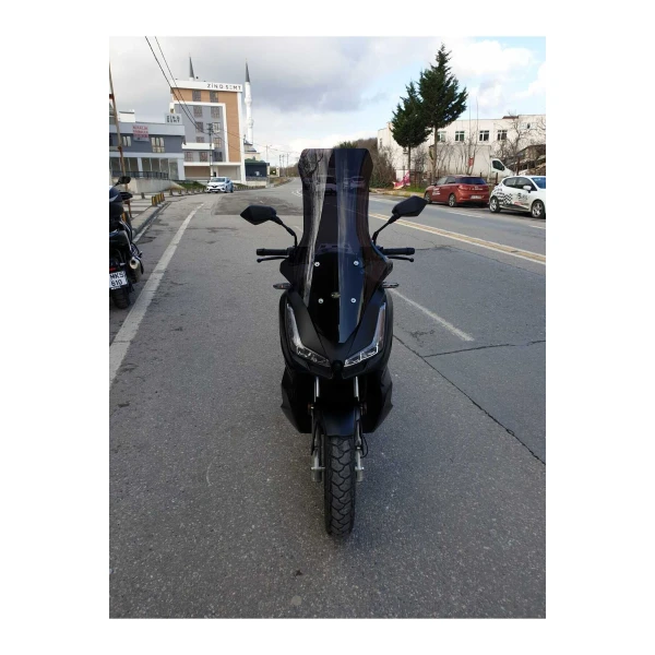 Skyjet Rivero 125 Siperlik Ön Cam 2025 Model 78Cm Siyah Renkli 4Mm Uzun Cam Skyjet Rivero 125 Siperlik Ön Cam 2025 Model 78Cm Siyah Renkli 4Mm Uzun Cam