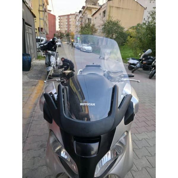 Suzuki Burgman 650 Siperlik Ön Cam 2001 2004 Model 60Cm Şeffaf Renkli 4Mm Suzuki Burgman 650 Siperlik Ön Cam 2001 2004 Model 60Cm Şeffaf Renkli 4Mm