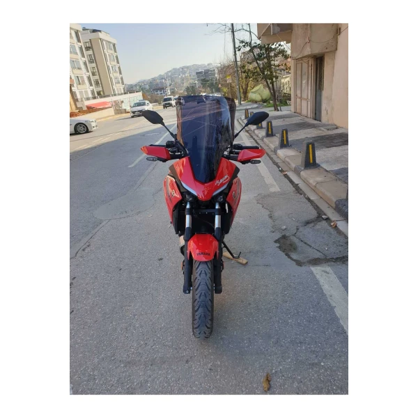 Yamaha Tracer 700 Siperlik Ön Cam 2021 2025 Model 59Cm Siyah Renkli 4Mm