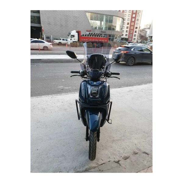 Yuki Gentle 50 110 Siperlik Ön Cam 2025 Model 44Cm Füme Renkli 4Mm Aparatsizdir Yuki Gentle 50 110 Siperlik Ön Cam 2025 Model 44Cm Füme Renkli 4Mm Aparatsizdir